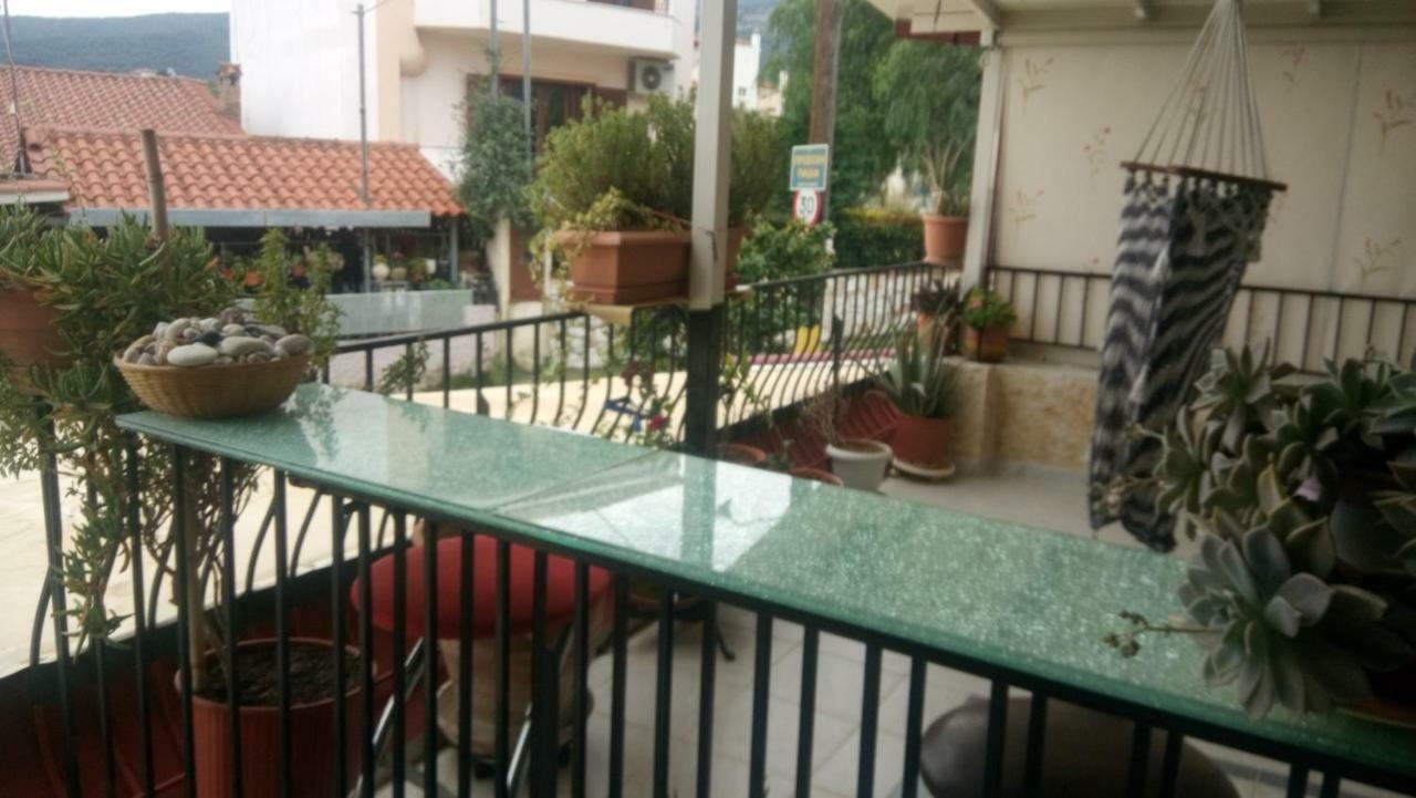 Villa George Néa Mákri Exterior foto